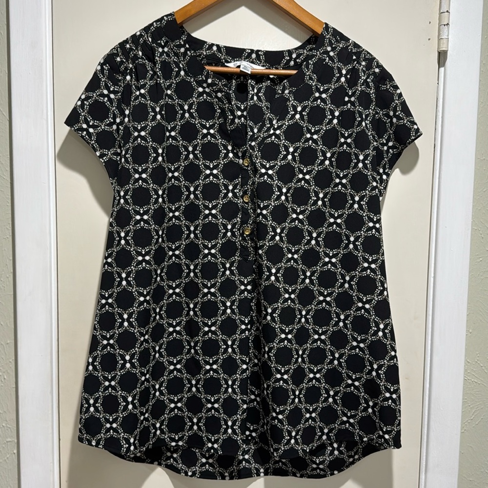 Cute Women’s Blouse